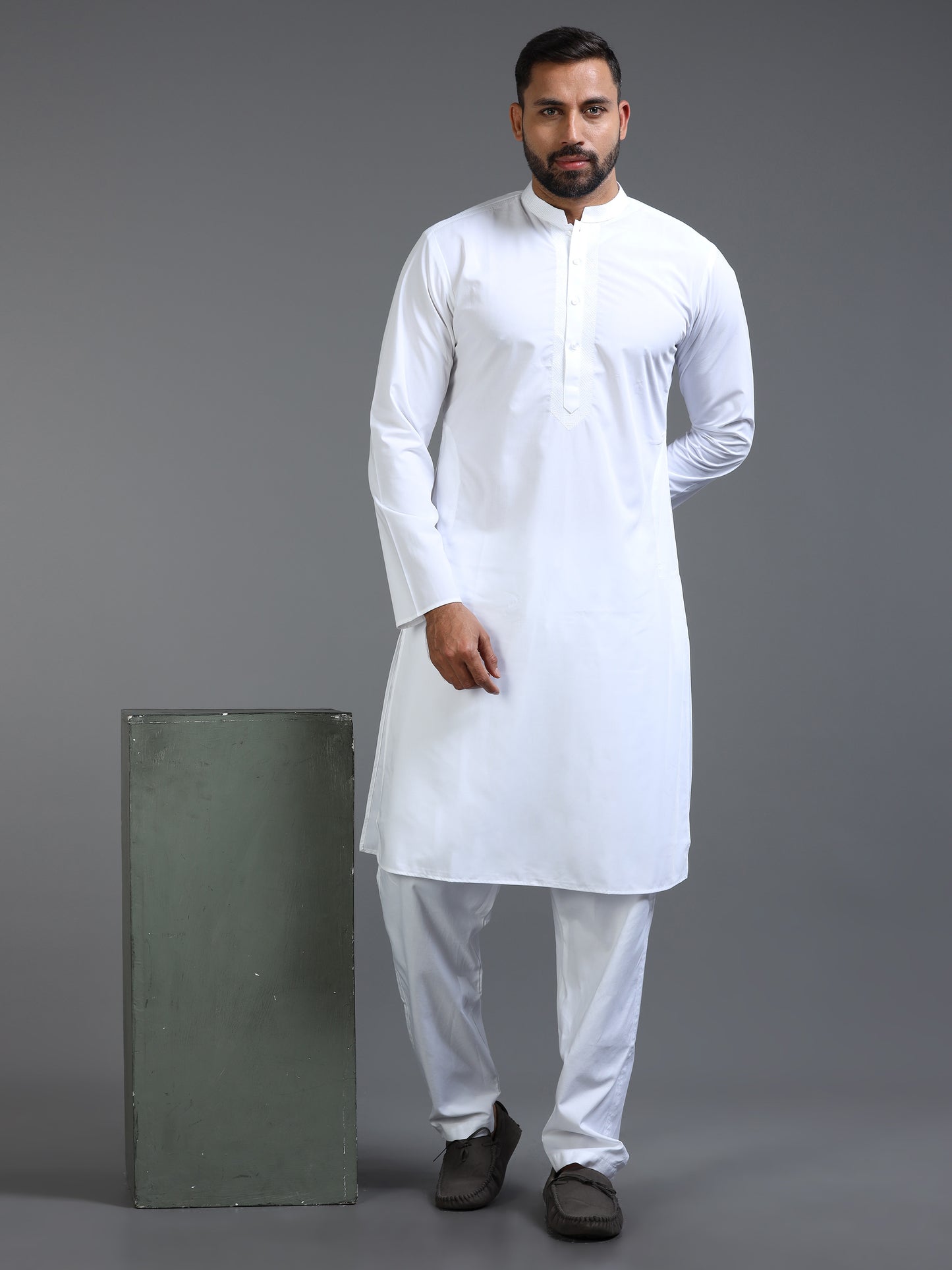 Men’s White Cotton Kurta Pyjama Set
