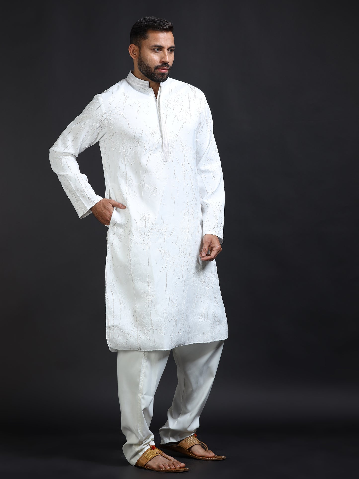 Men’s White Crush Pattern Kurta Set
