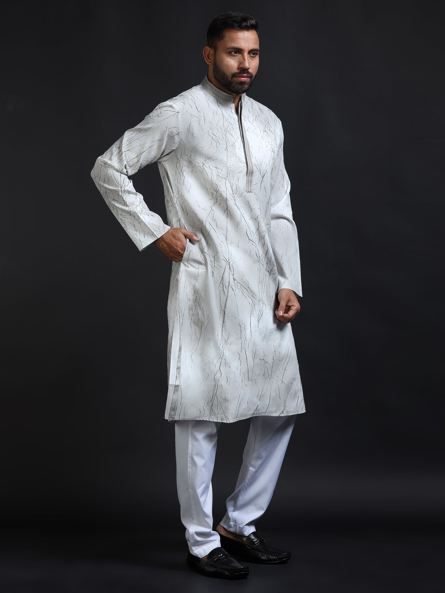 Men’s Charcoal Grey Double Toned Crush Pattern Kurta Set