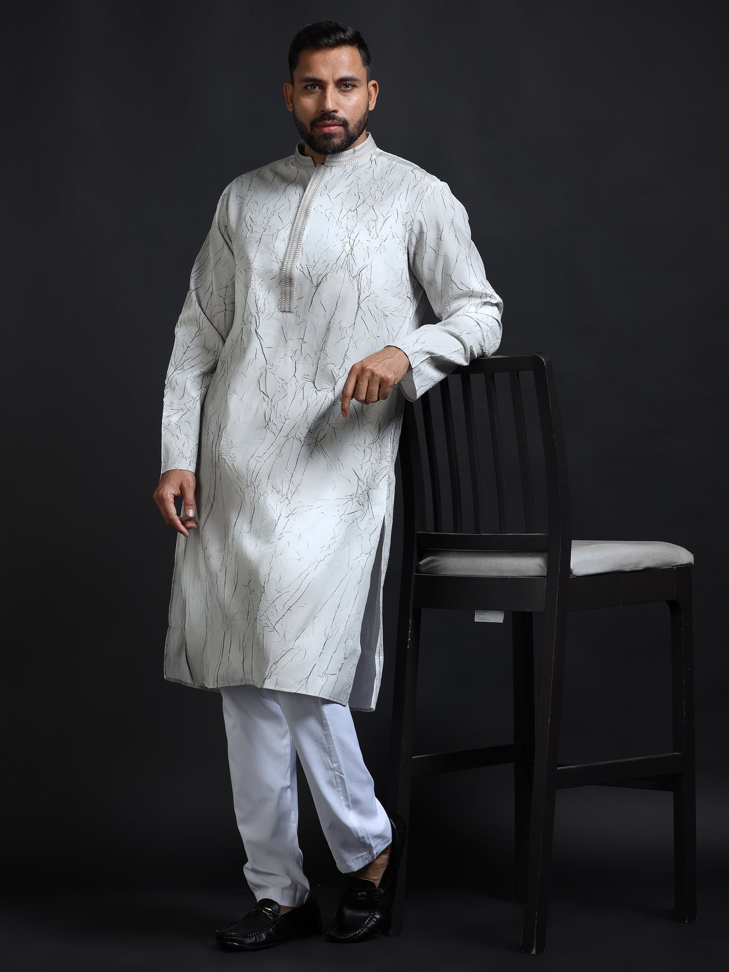 Men’s Charcoal Grey Double Toned Crush Pattern Kurta Set