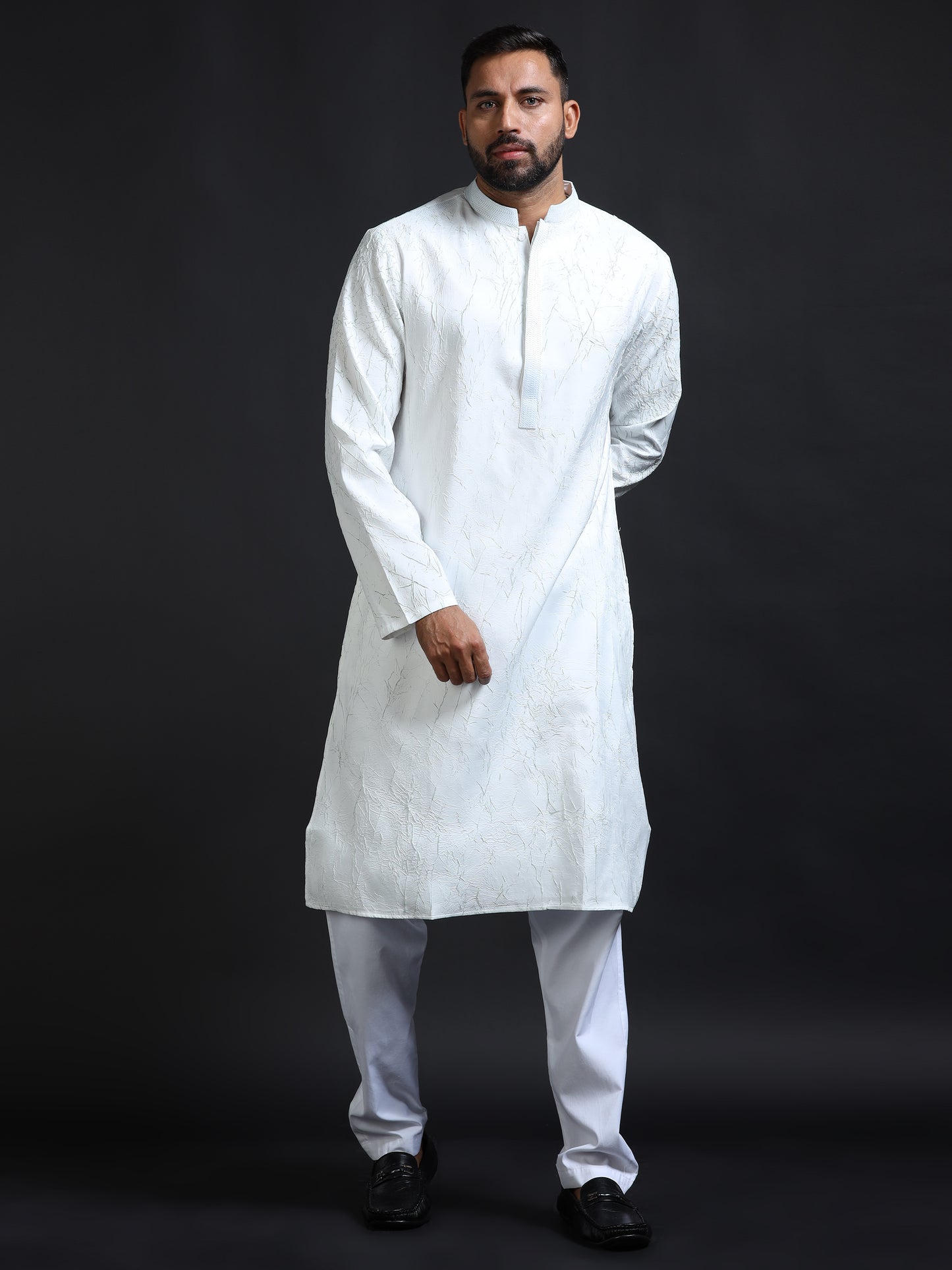 Men’s White Crush Pattern Kurta Set
