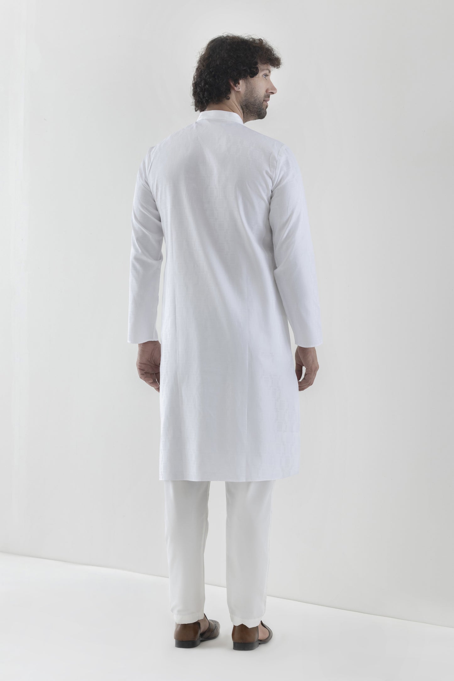 Men's patterned white kurta pyjama