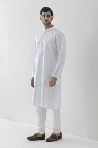 Men's white patterned kurta pyjama