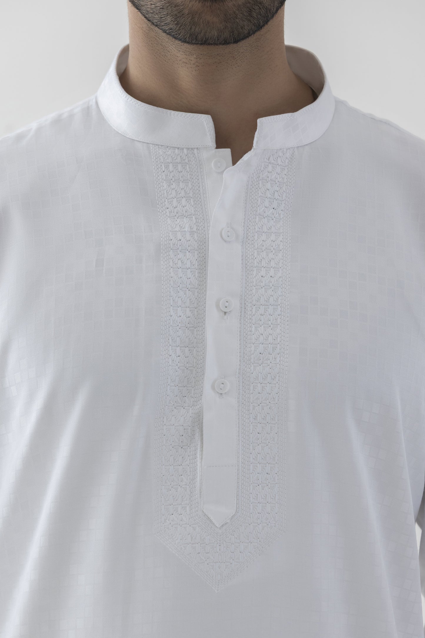 Men's white patterned kurta pyjama