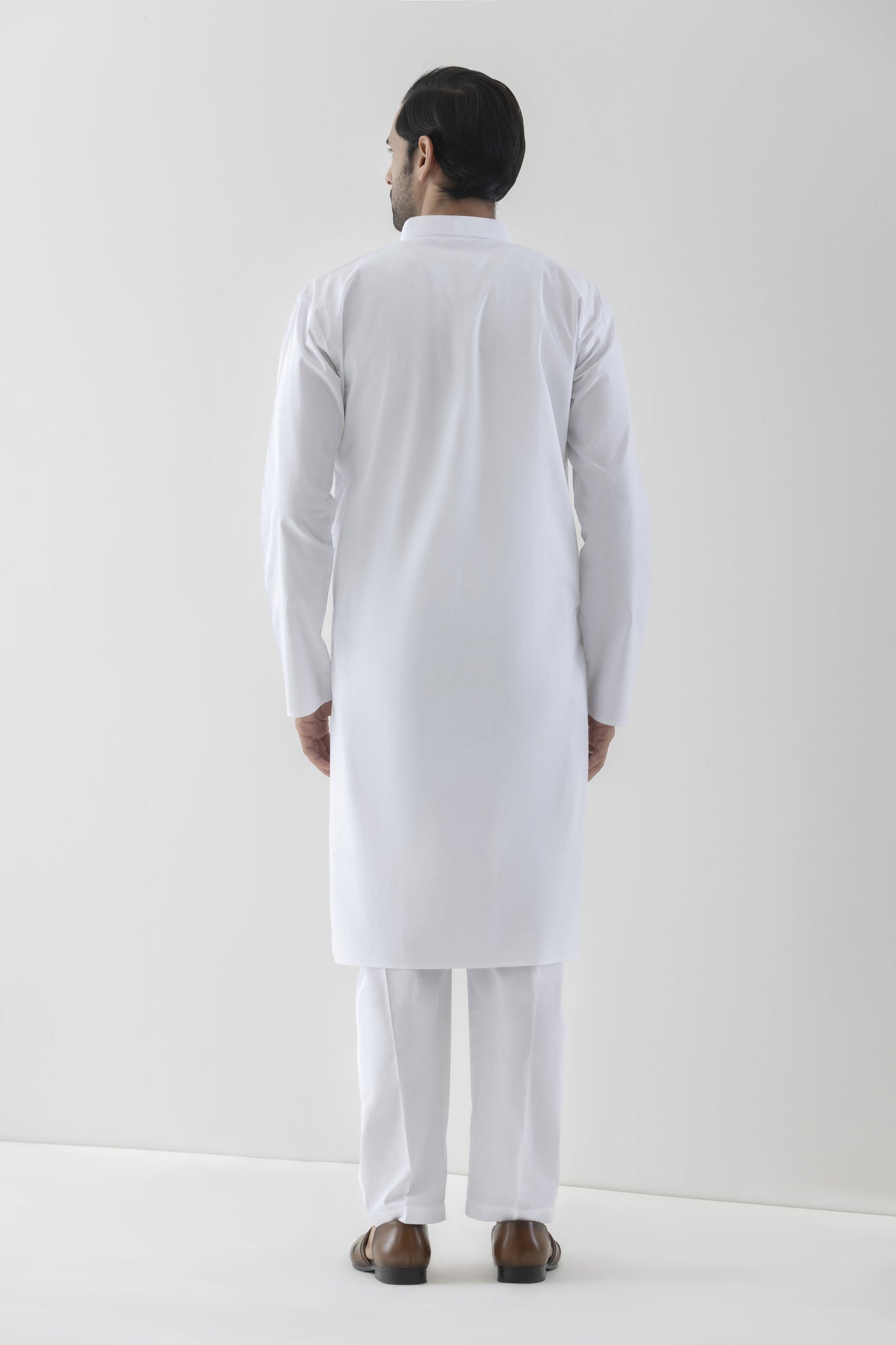 Solid white kurta pyjama for men