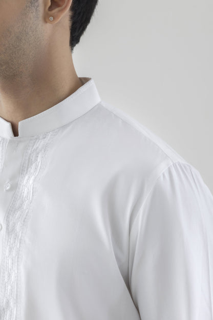 Men's solid white kurta pyjama