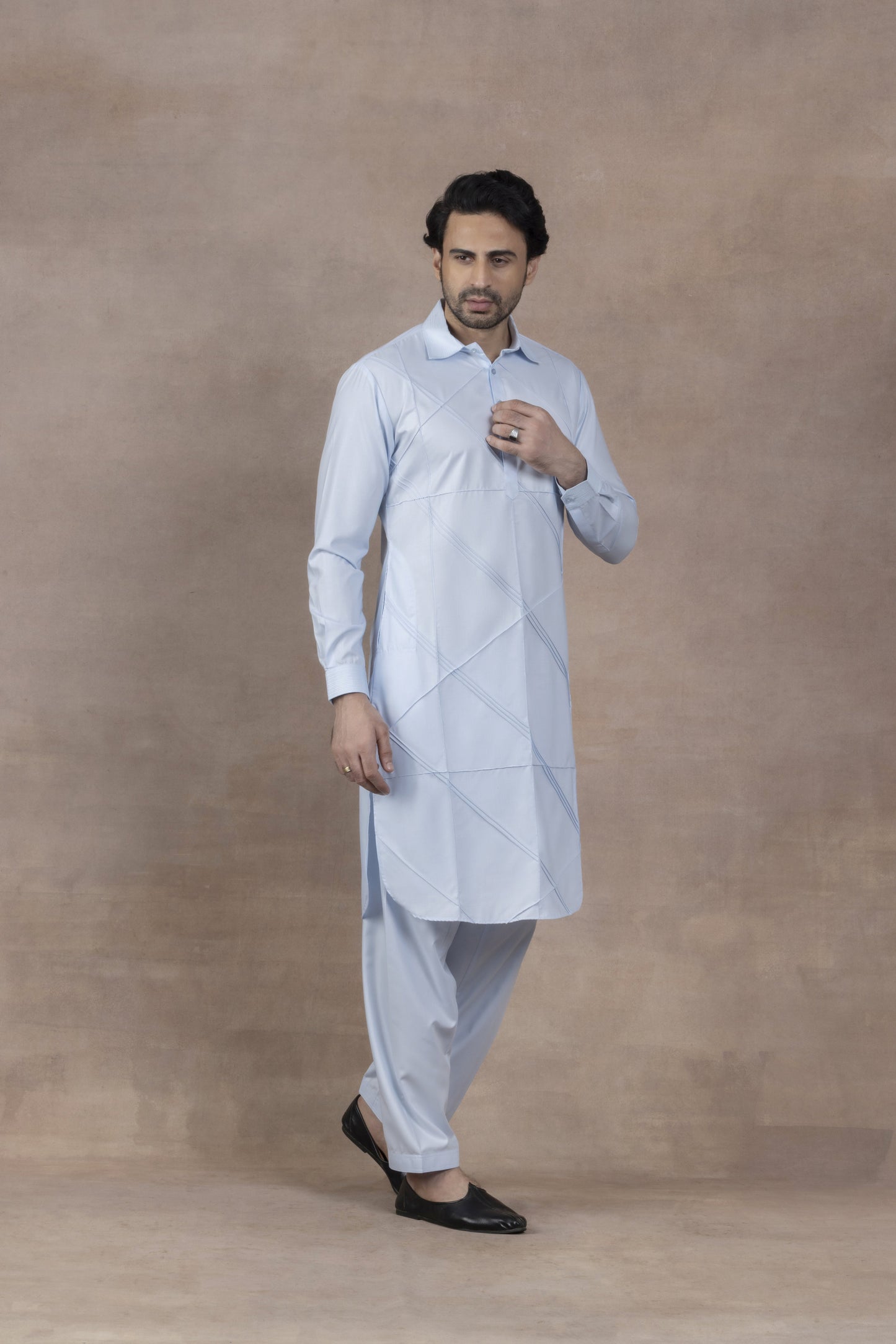 Men's Light Blue Diagonal-Pattern Kurta Set