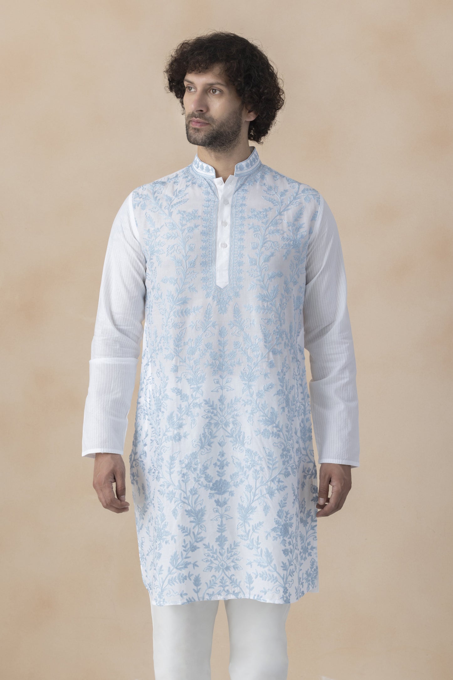 Men's white kurta pyjama