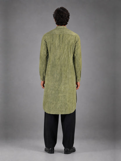 Men's olive green smoked linen Pathani with black salwar, back view